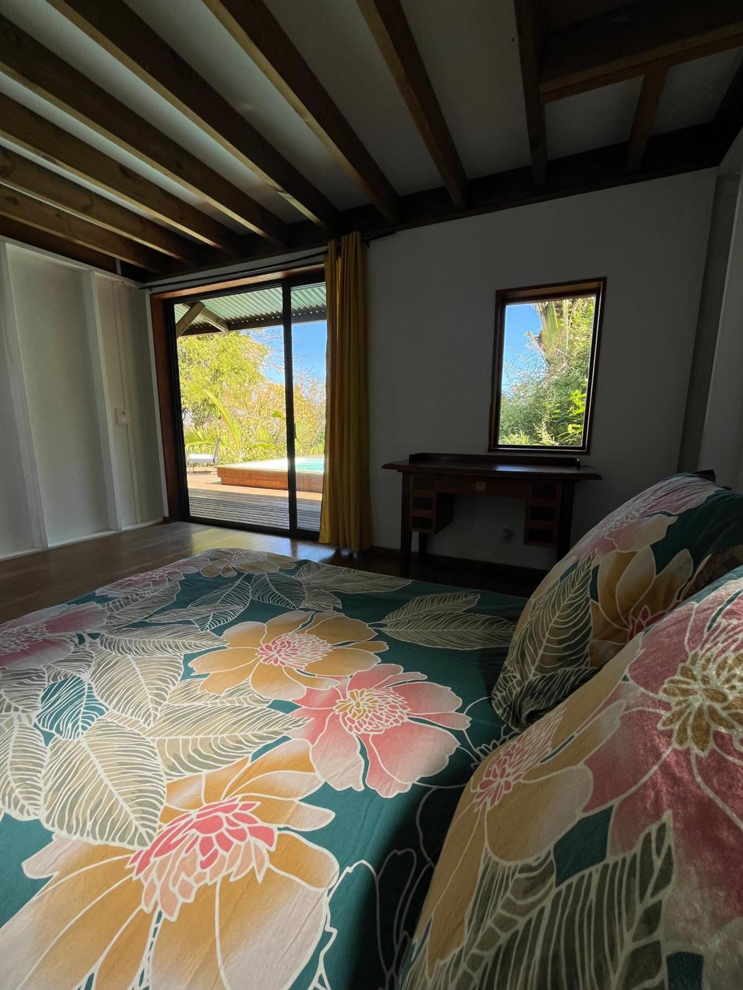 Cottage Chaleureux Avec Vue Mer Et Piscine Сен-Лё Экстерьер фото